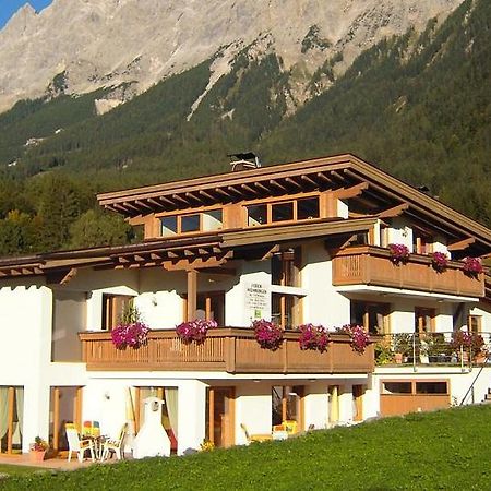 Haus Angelika Daire Ehrwald Dış mekan fotoğraf